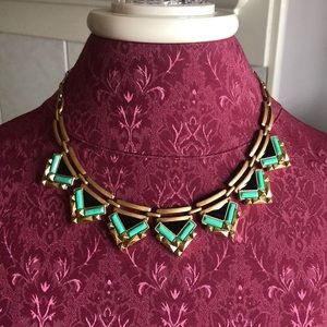Stella & Dot Zia statement necklace